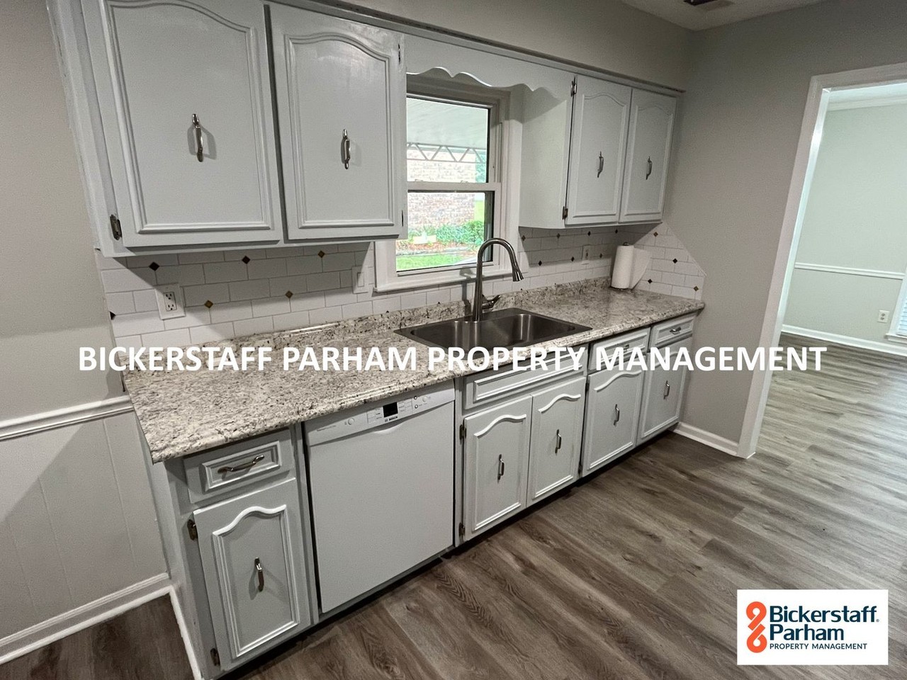 3011 Apache Dr - Photo 5 of 19