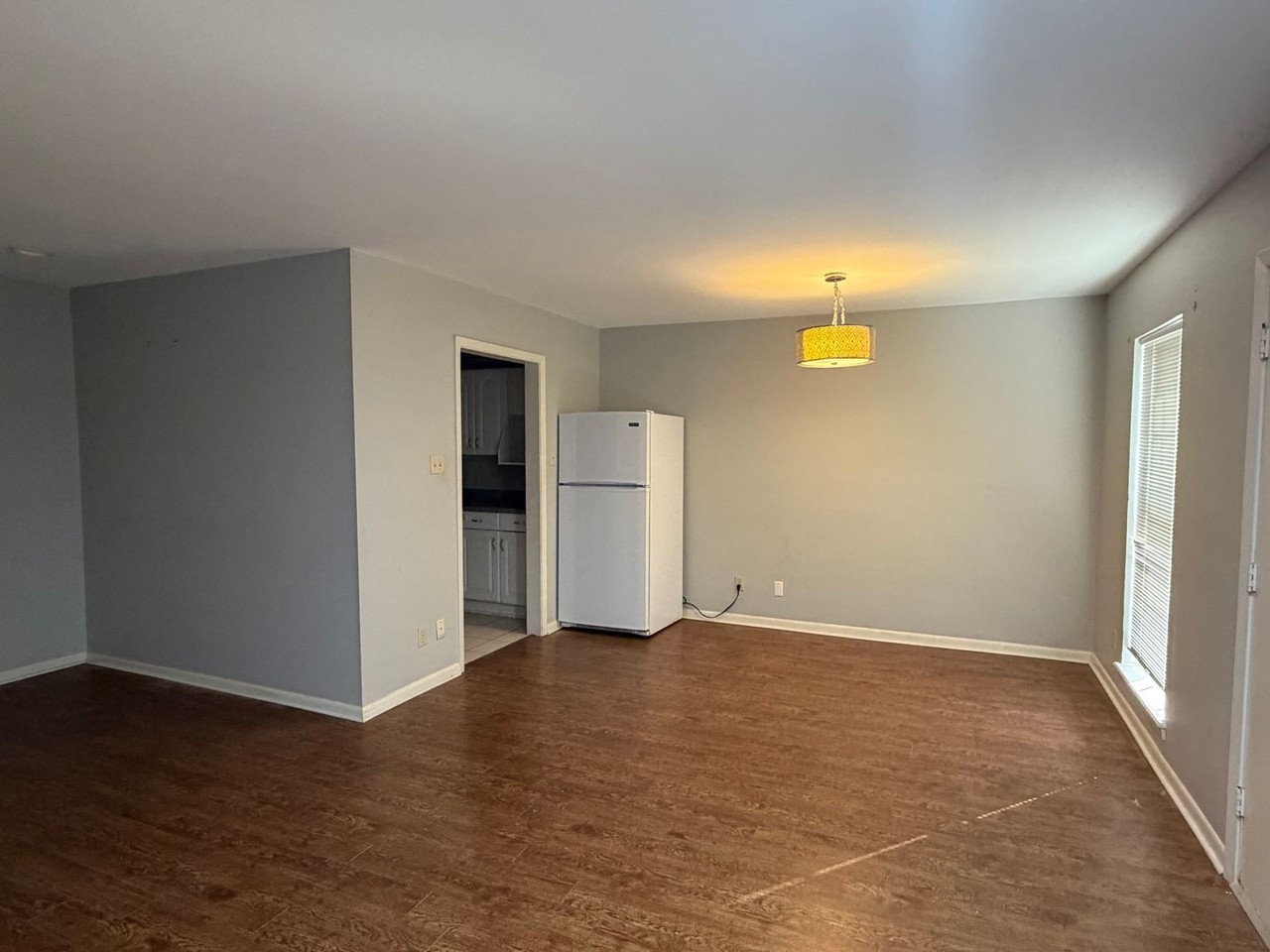 3820 Fairfield Ave - Photo 2 of 12