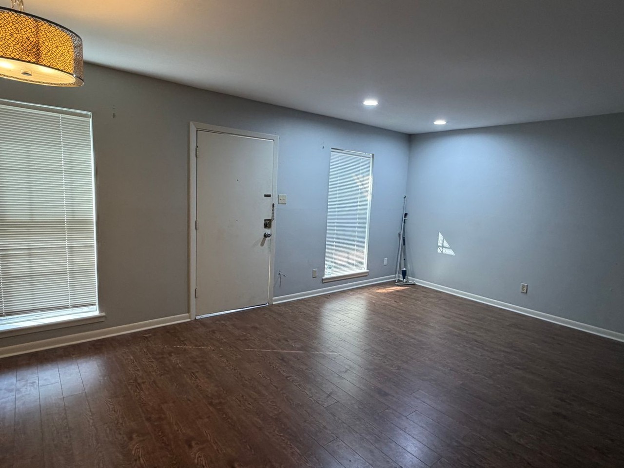 3820 Fairfield Ave - Photo 5 of 12