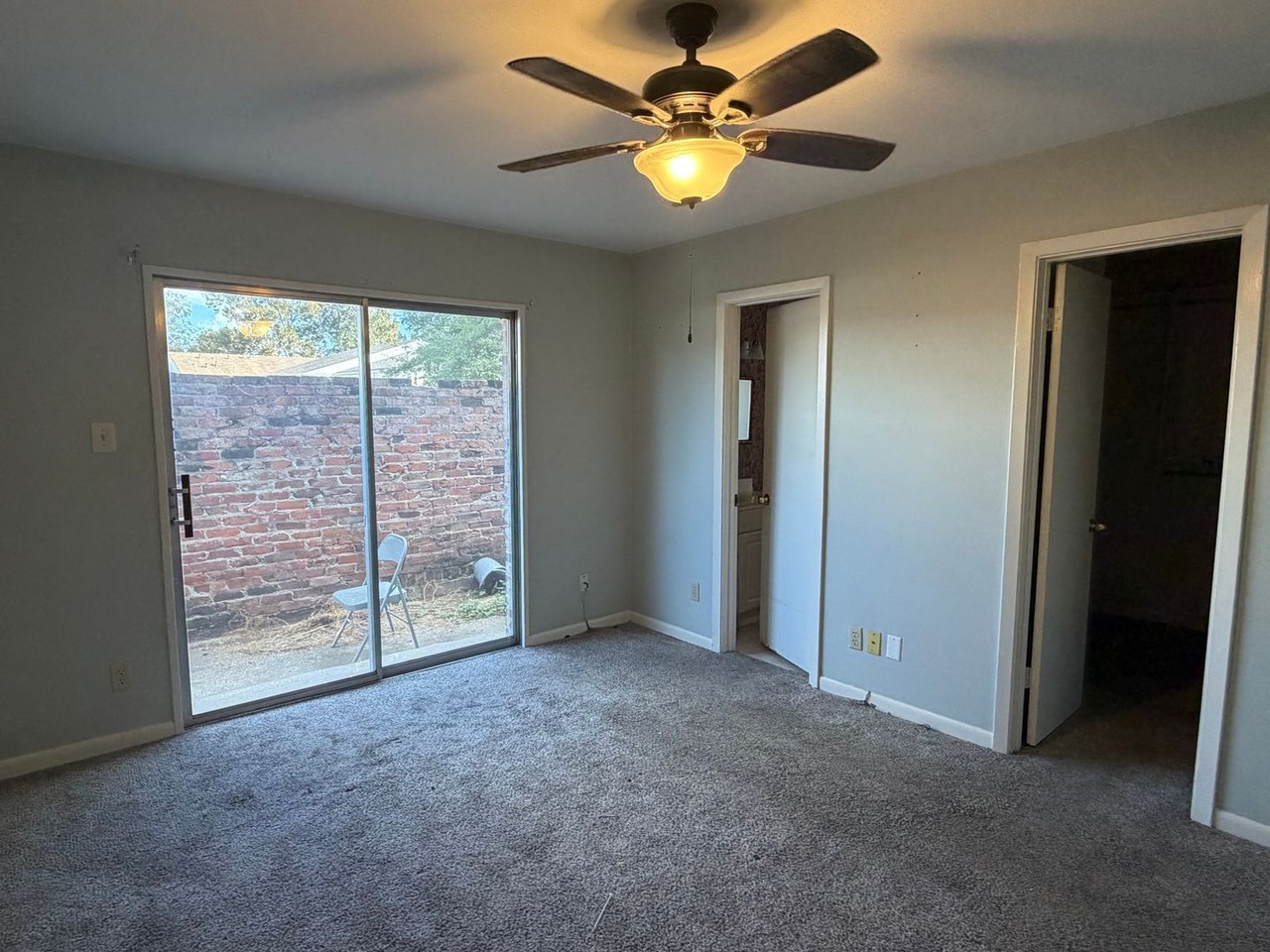 3820 Fairfield Ave - Photo 7 of 12