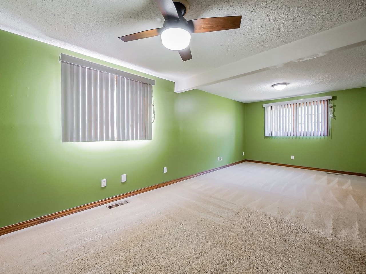 11583 Aspen Dr - Photo 7 of 29