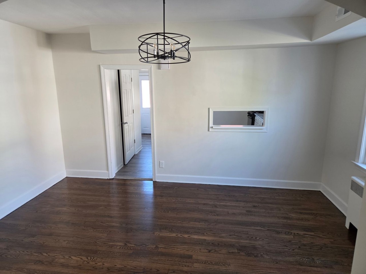 106 W 28th St - Photo 3 of 8