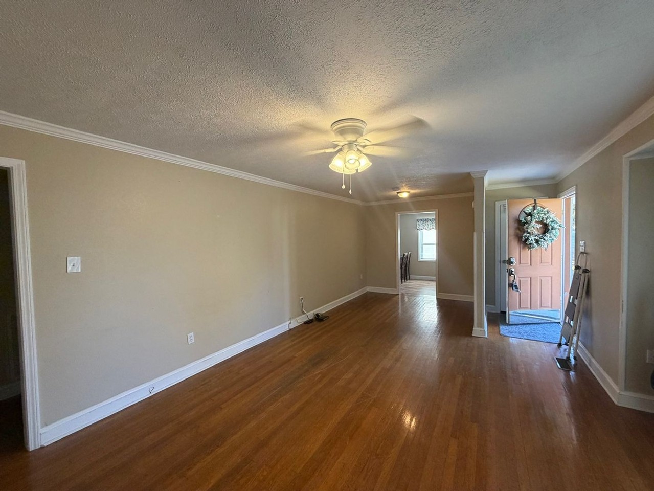 309 Wilder St - Photo 3 of 24