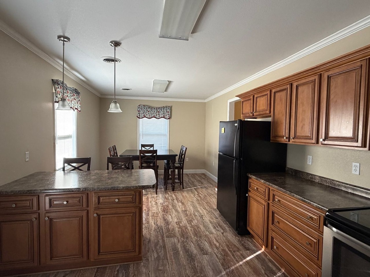 309 Wilder St - Photo 6 of 24