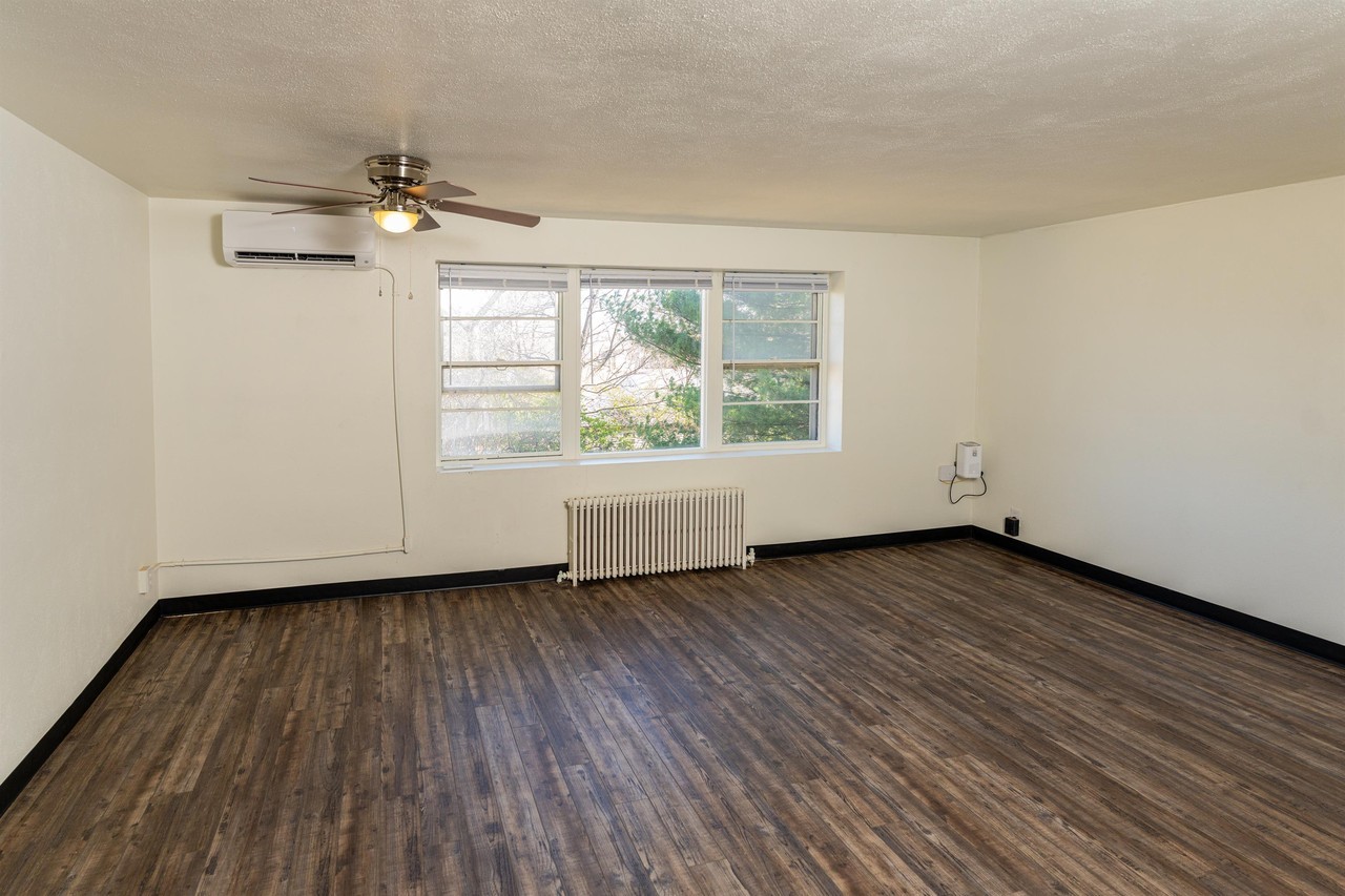 College Heights - Photo 3 of 22