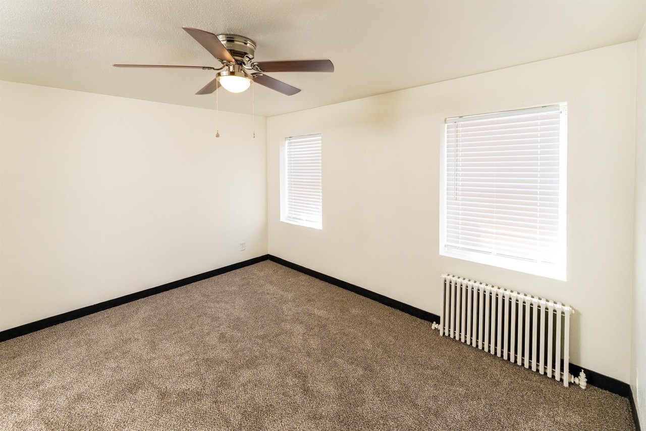 College Heights - Photo 5 of 22