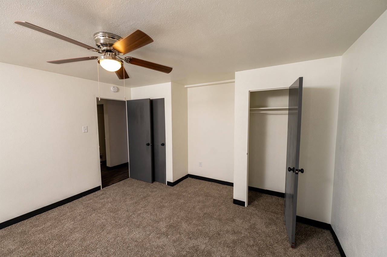 College Heights - Photo 7 of 22