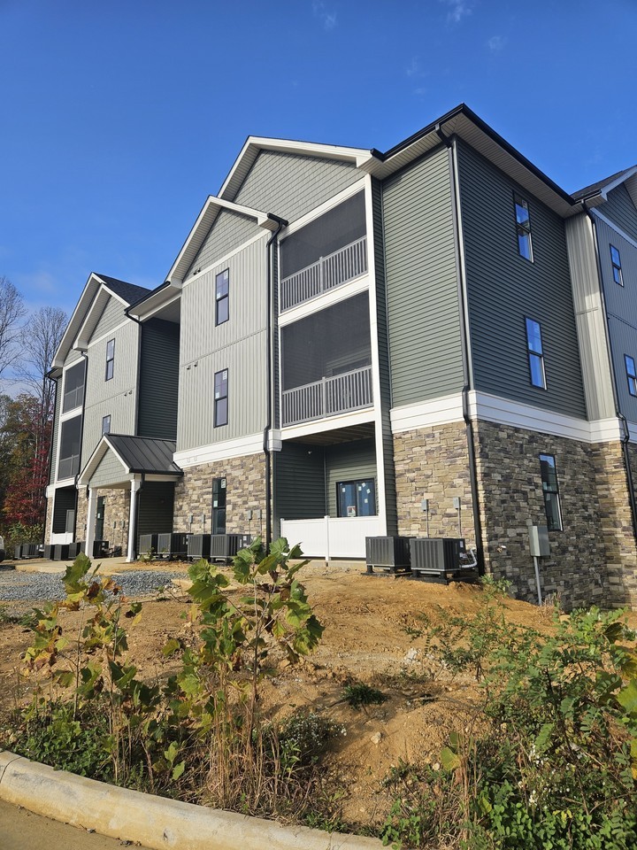 363 English Commons Drive Building I - Photo 7 of 36