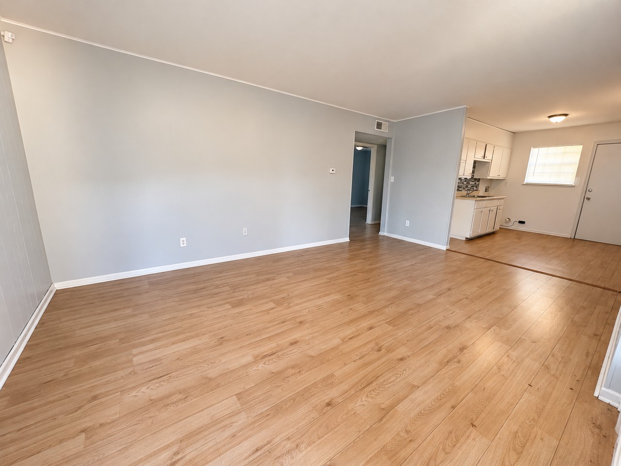 1310 15th Court North - Photo 6 of 10