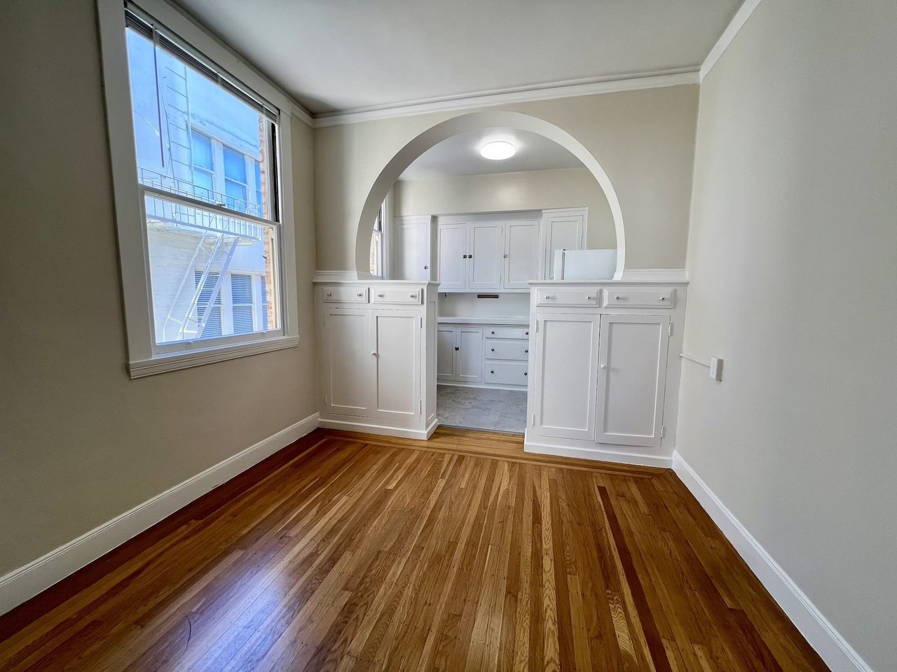 1835 Clay Street #401 - Photo 5 of 17