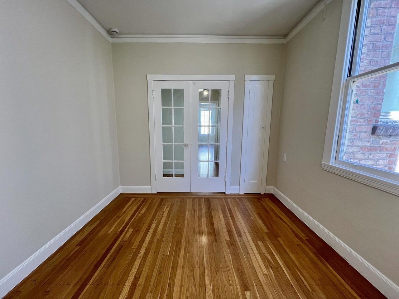 1835 Clay Street #401 - Photo 6 of 17