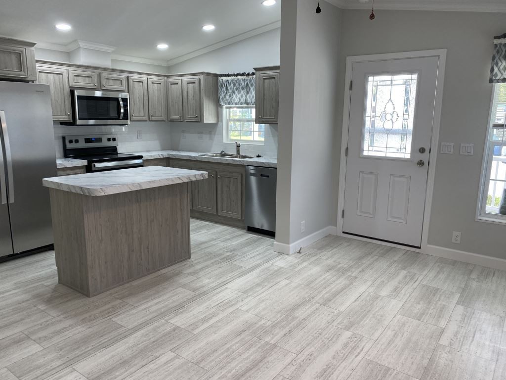 506 Remann Rd - Photo 3 of 28