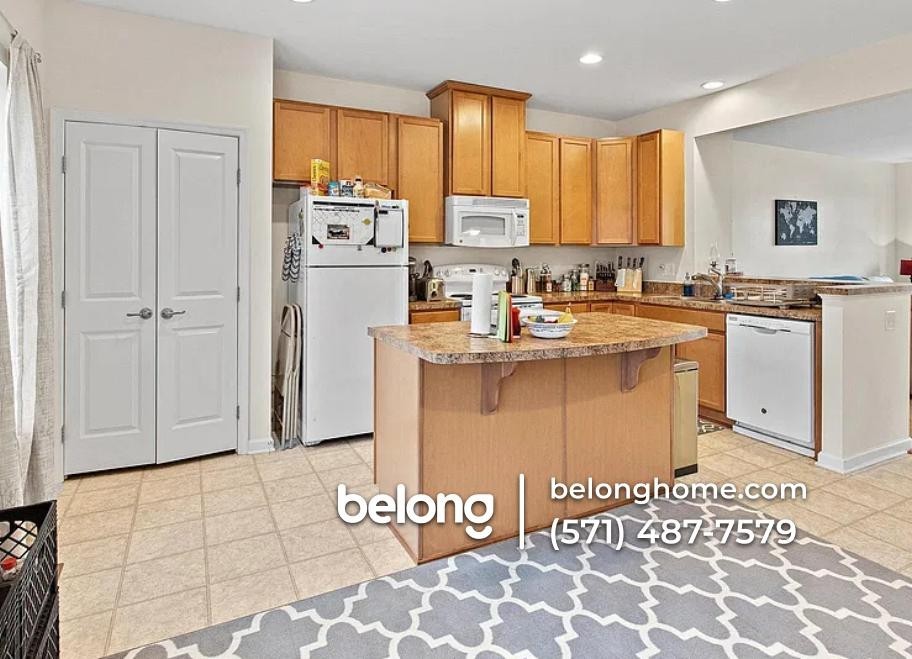 4535 Alliance Way - Photo 6 of 8