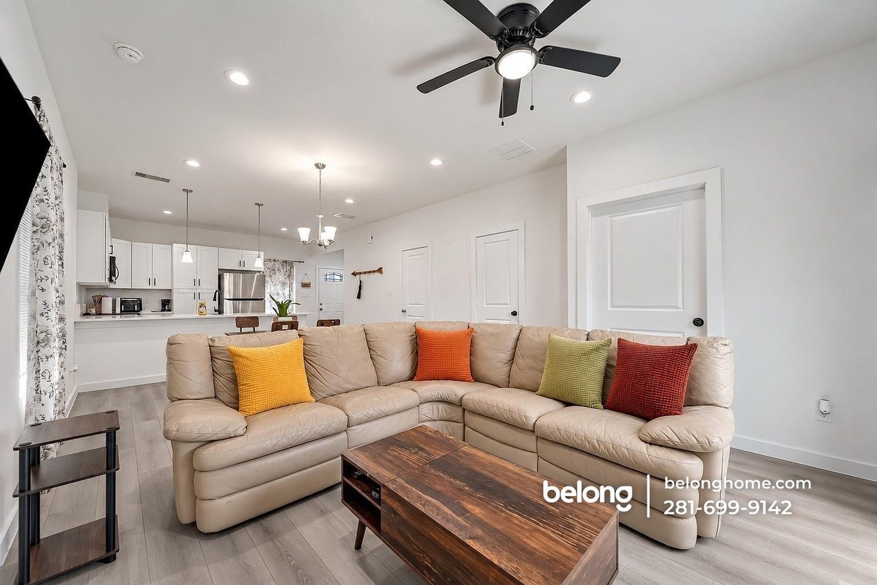 4011 King St - Photo 5 of 15