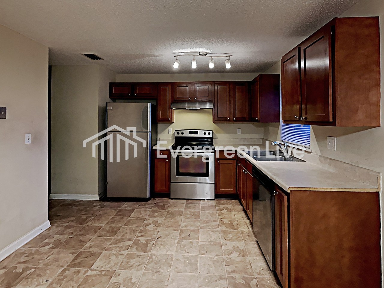 10927 Key Haven Blvd - Photo 4 of 20