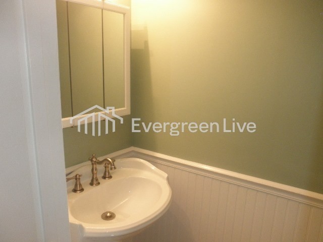 74 Chelmsford Ct - Photo 5 of 12