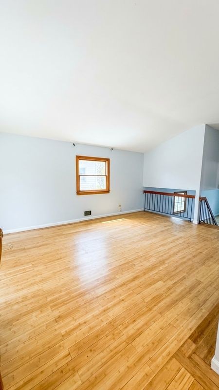 745 Stafford Ave ##1 - Photo 3 of 12