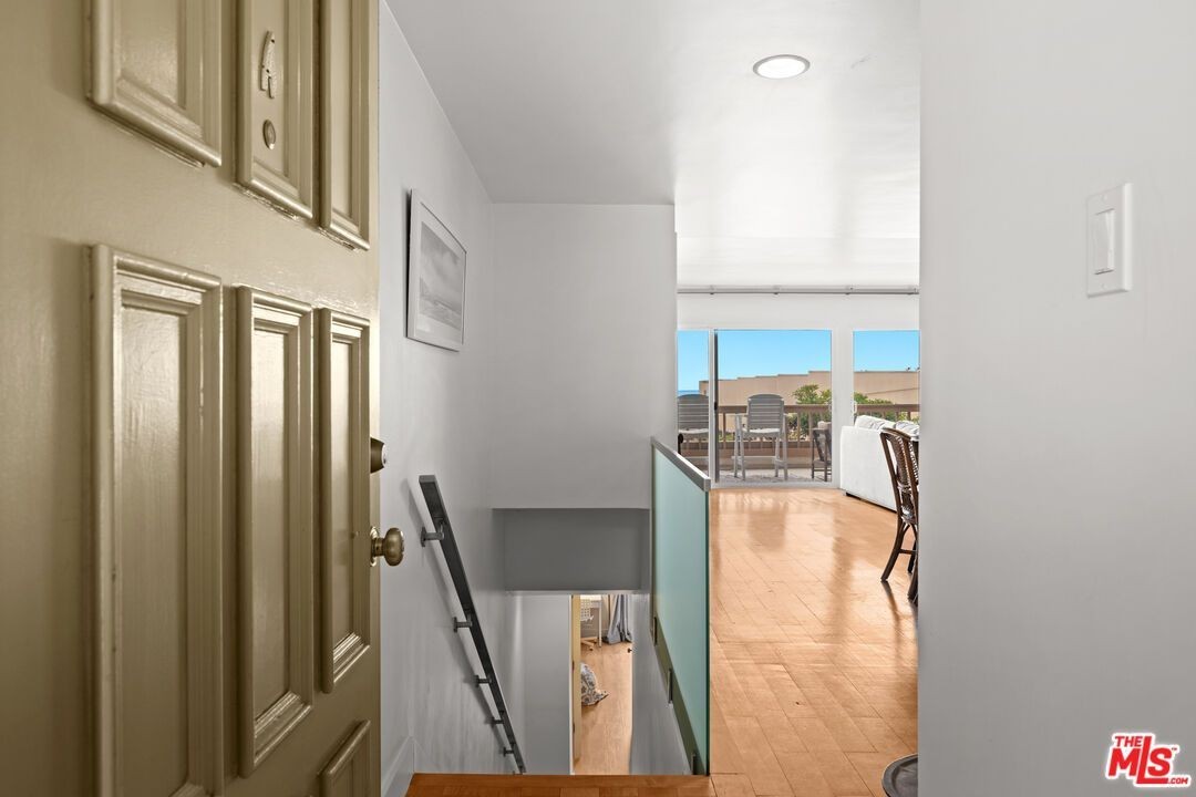23908 De Ville Way ##A - Photo 6 of 46