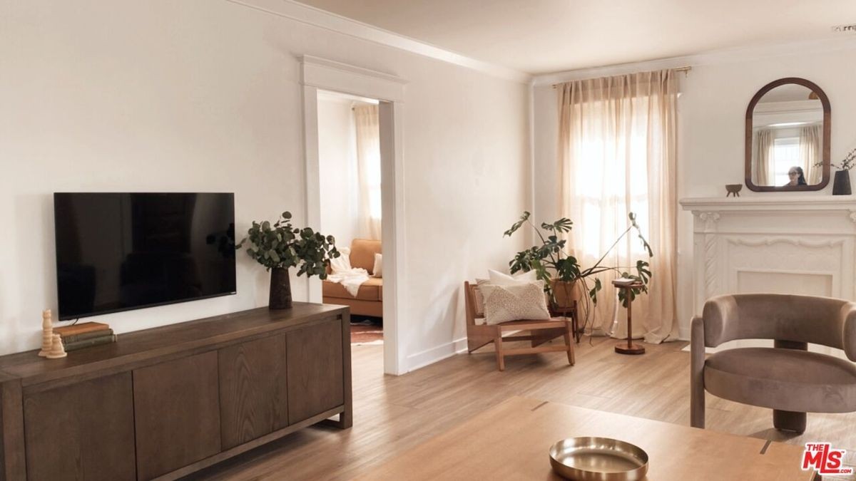 1146 S Mullen Ave - Photo 5 of 50