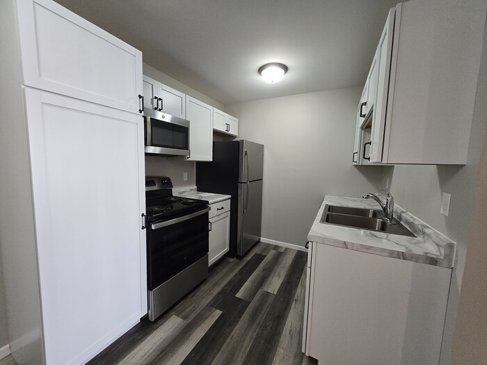 2816 S 17th St #301 - Photo 7 of 12
