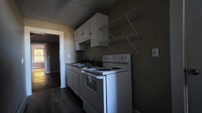 302 W Main St #1 - Photo 4 of 5