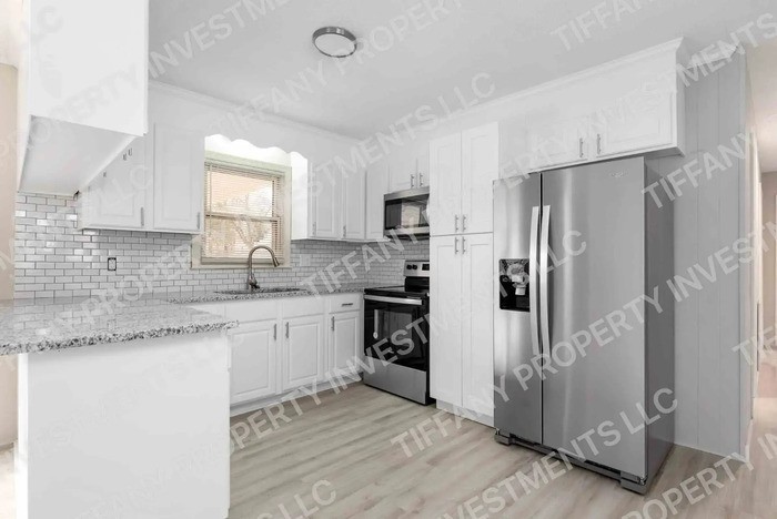 464 Mocksville Hwy - Photo 2 of 26