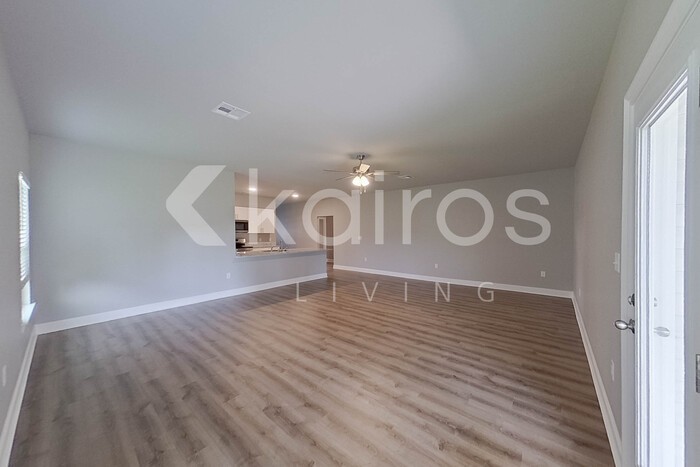 22868 Monterey Ave - Photo 4 of 24
