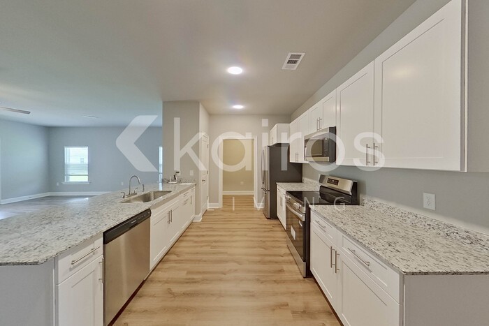 22868 Monterey Ave - Photo 5 of 24
