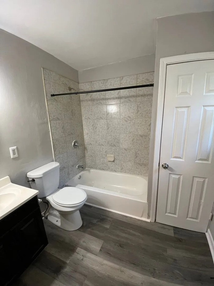 2141 Macon Dr Sw - Photo 4 of 50