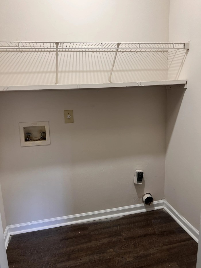 5495 Belvedere St - Photo 5 of 8