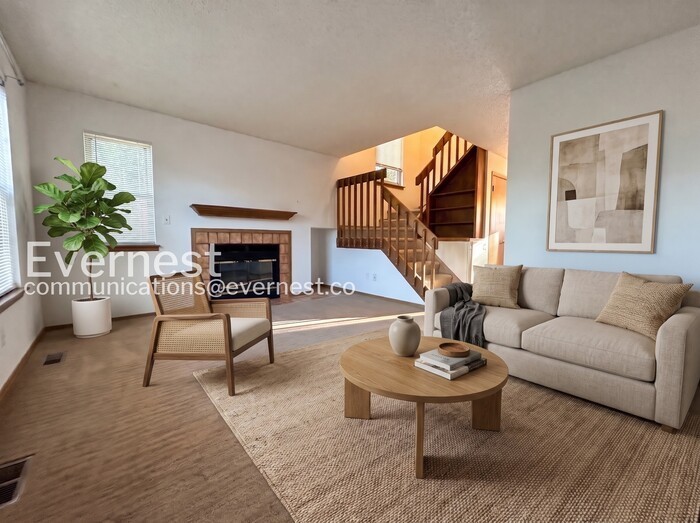7985 Lexington Park Dr - Photo 2 of 18
