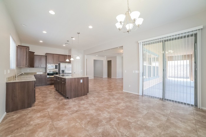 11932 W Monte Lindo Ln - Photo 4 of 21