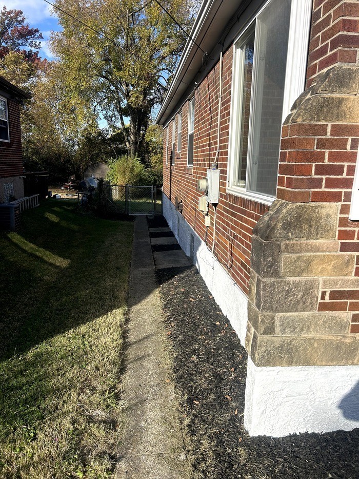6419 Stover Ave - Photo 4 of 25