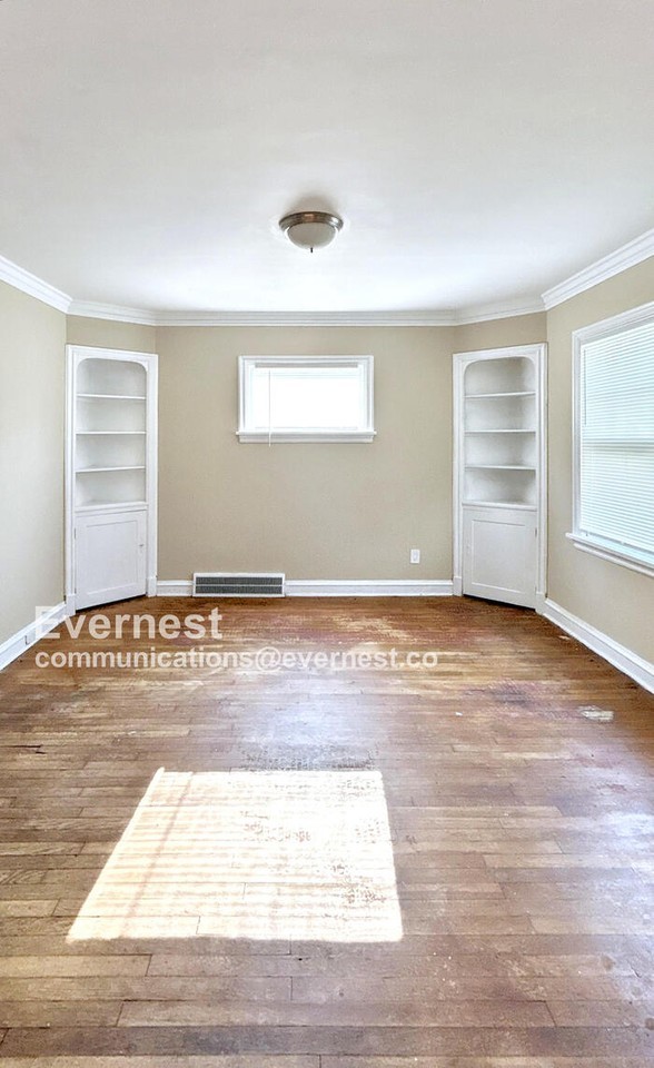 20005 Mountville Dr - Photo 7 of 22