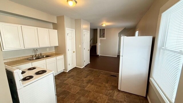 621 Coffey St - Photo 6 of 11