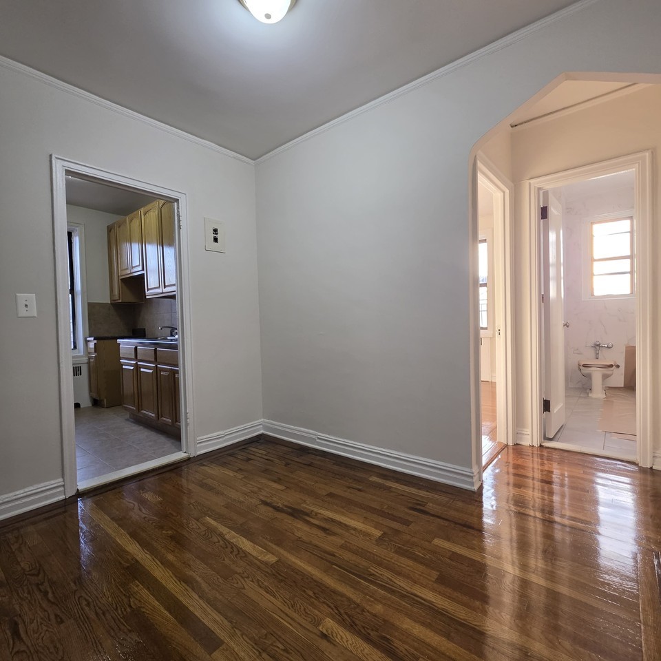 33 Loudoun St #6H - Photo 4 of 11