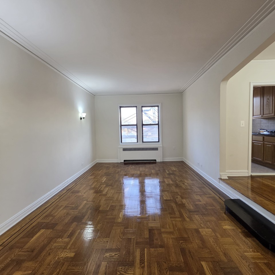 33 Loudoun St #6H - Photo 6 of 11