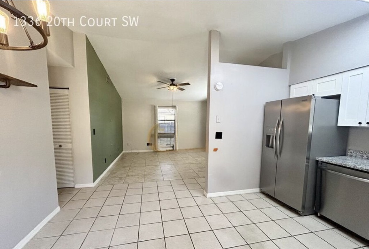 1336 20th Ct Sw #NA - Photo 5 of 14