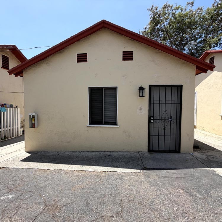 139 N Rosemead Blvd #141