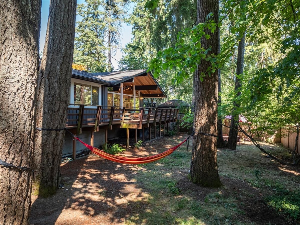 3220 Nw Mckinley Dr #NA - Photo 5 of 38