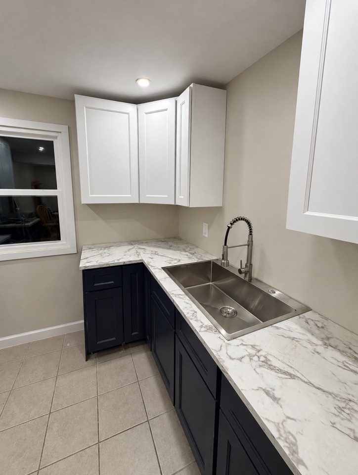 109 Shepard Ave - Photo 5 of 6