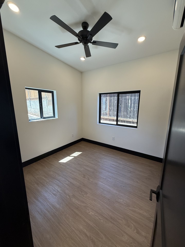 227 Hillside Ter #NA - Photo 5 of 9