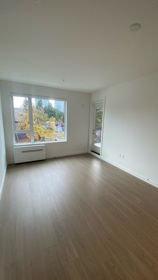 588 Harrison Avenue #215