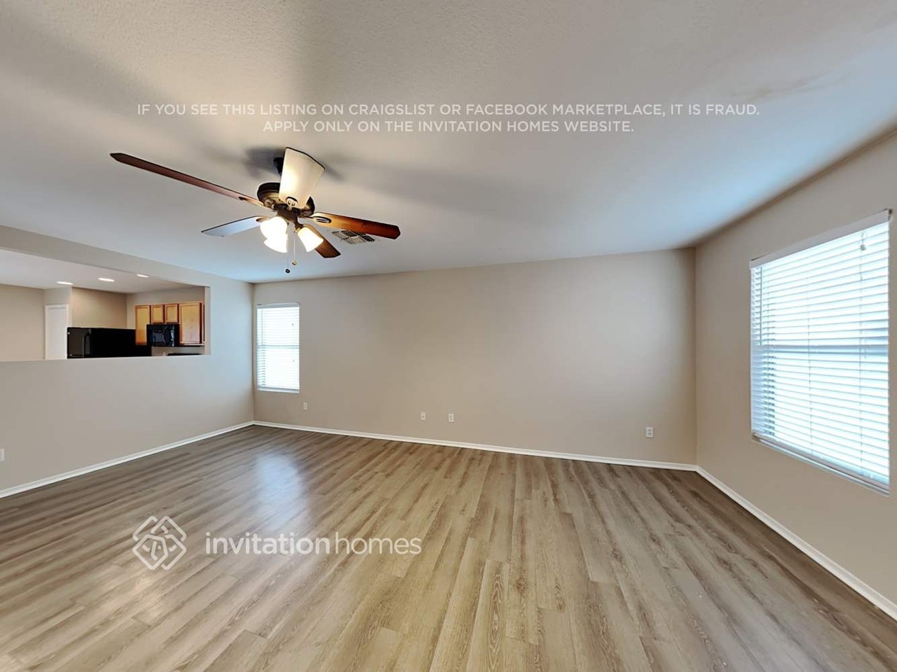 11506 W Corrine Dr - Photo 4 of 19