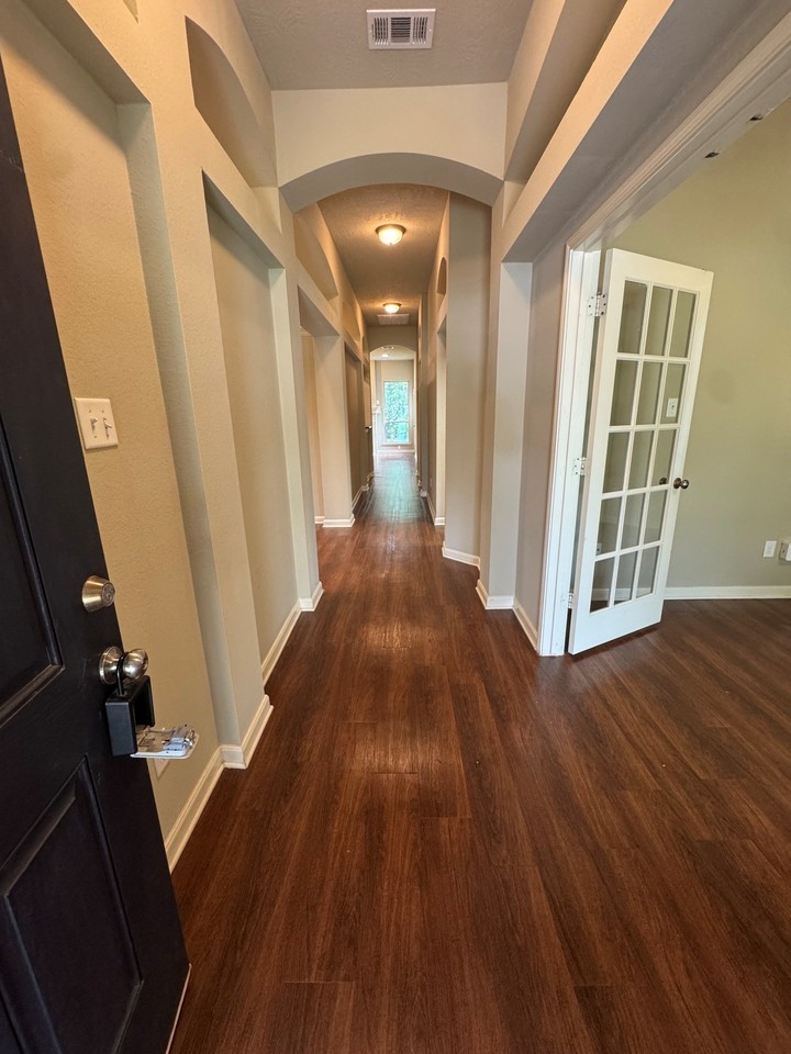 2120 Timberline Ct #1 - Photo 3 of 21