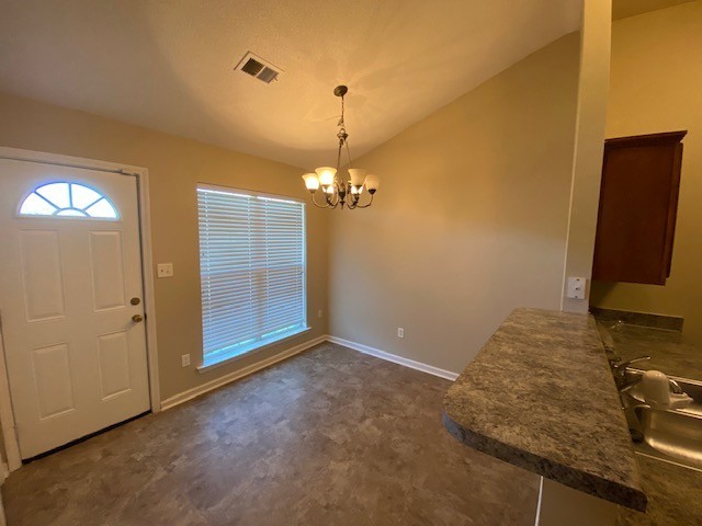 2547 Boxford Ln - Photo 6 of 12