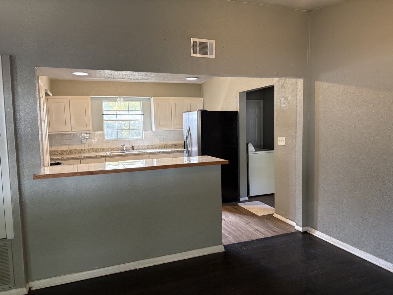 638 E 52nd St N #1 - Photo 5 of 17