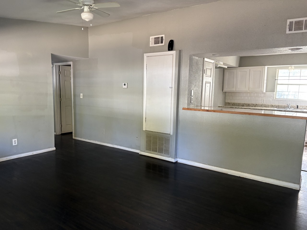 638 E 52nd St N #1 - Photo 7 of 17