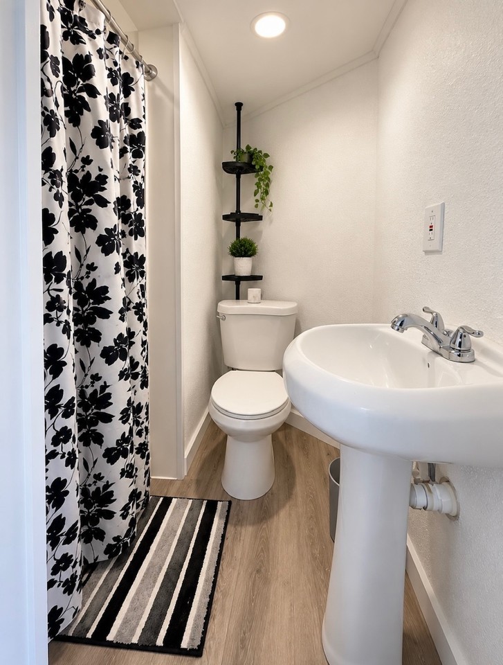89 Emerson St #1F - Photo 4 of 5