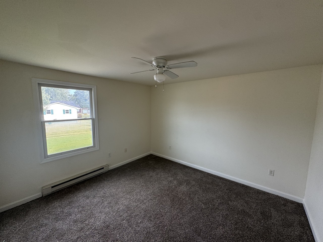104 3rd St - Photo 7 of 8